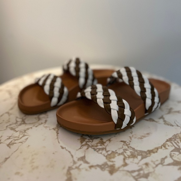 Excellent, Like New Rachel Comey Fletch Slide - Picture 4 of 4